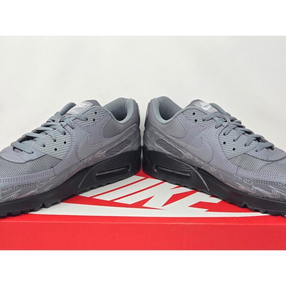 Nike Air Max 90 GREY REFLECTIVE DZ4504-002 Size 13 WORN main image 4